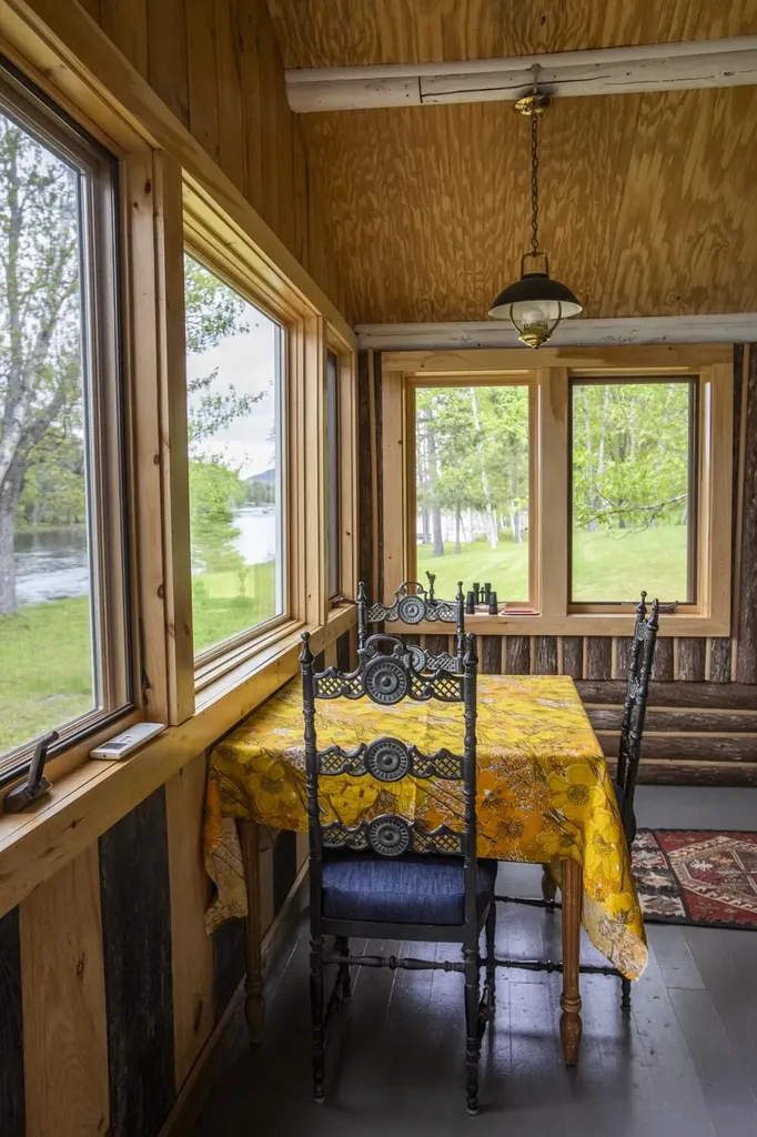 33 Moose River Lane Rockwood T1 R1 Nbkp ME 04478