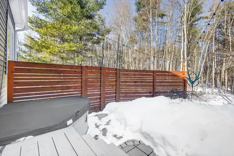 25 Hovey Lane Brunswick ME 04011