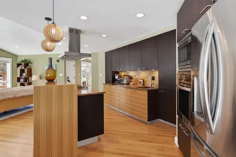 25 Hovey Lane Brunswick ME 04011