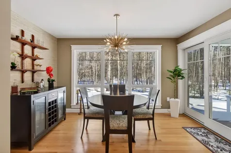 25 Hovey Lane Brunswick ME 04011