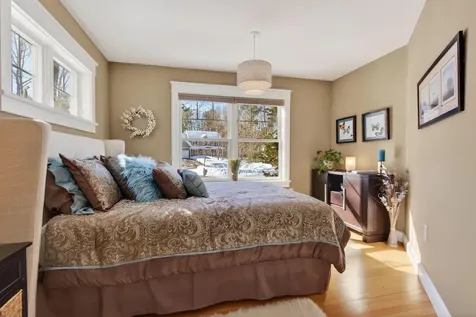 25 Hovey Lane Brunswick ME 04011
