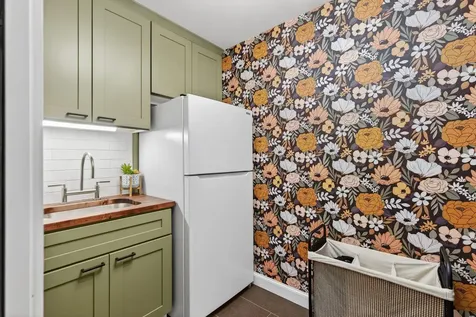 25 Hovey Lane Brunswick ME 04011
