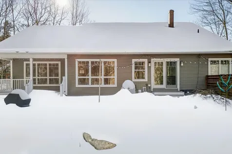 25 Hovey Lane Brunswick ME 04011