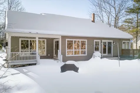 25 Hovey Lane Brunswick ME 04011