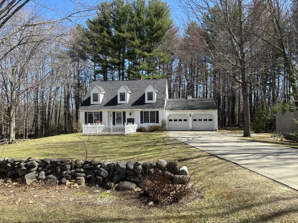 81 Applegate Lane Wilton ME 04294