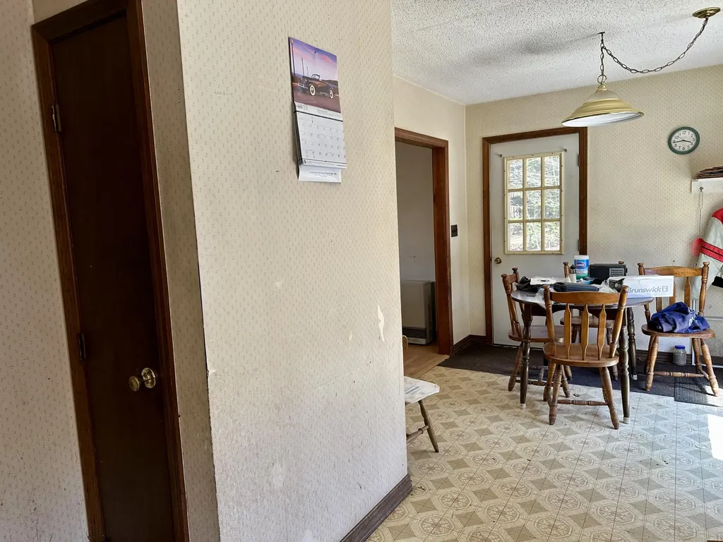 511 Whitefield Road Pittston ME 04345
