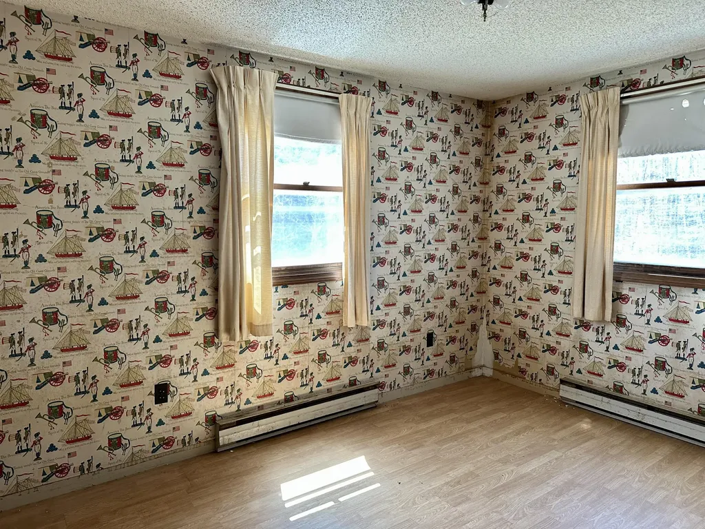 511 Whitefield Road Pittston ME 04345
