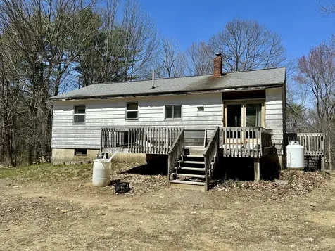 511 Whitefield Road Pittston ME 04345