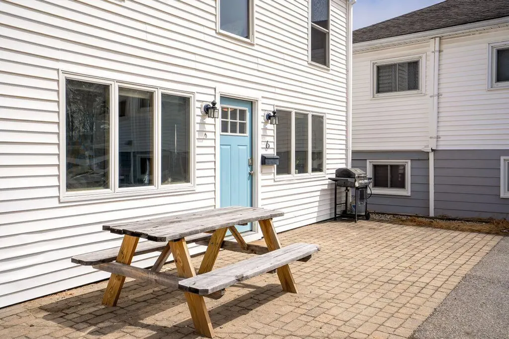 6 Seaview Avenue Old Orchard Beach ME 04064
