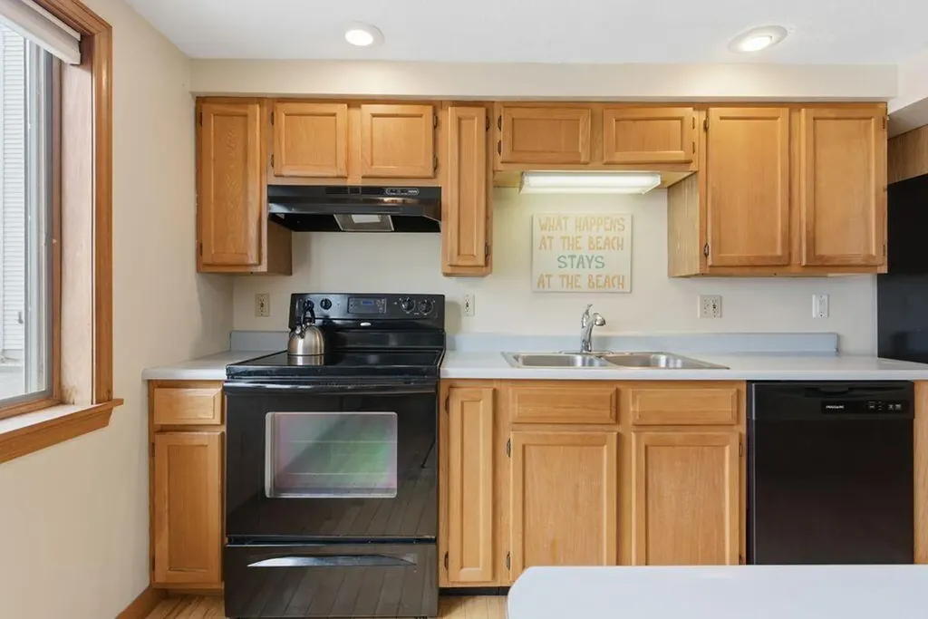6 Seaview Avenue Old Orchard Beach ME 04064