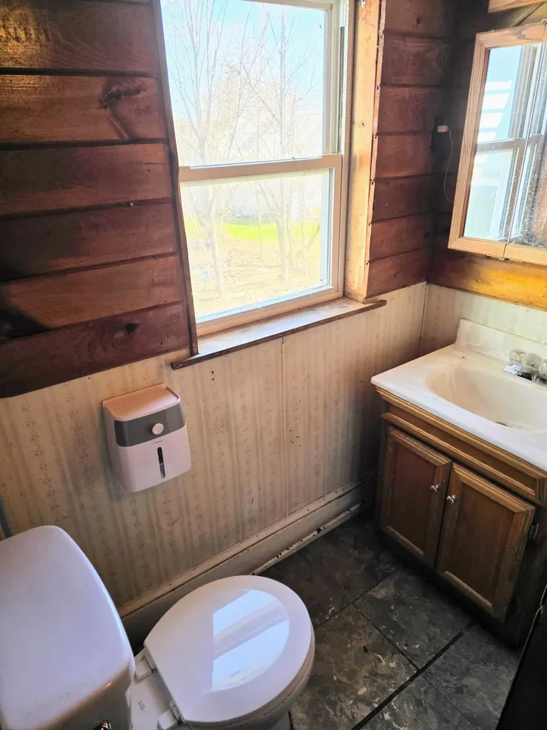 10 Cherry Street Dover-foxcroft ME 04426