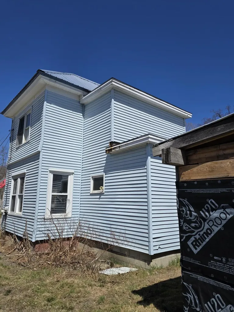 10 Cherry Street Dover-foxcroft ME 04426