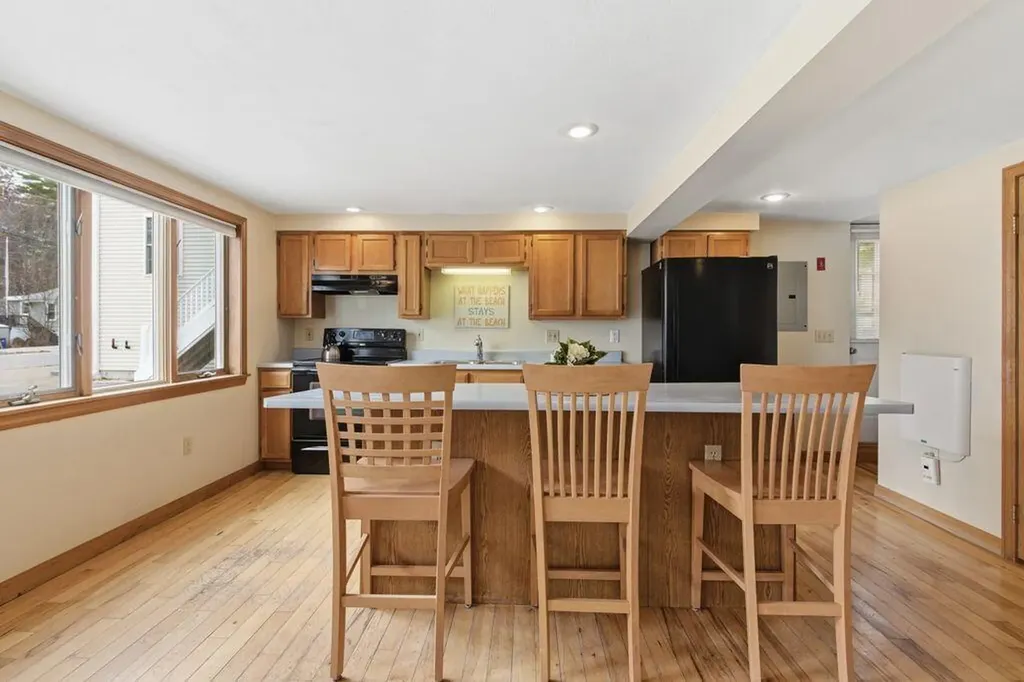 6 Seaview Avenue Old Orchard Beach ME 04064