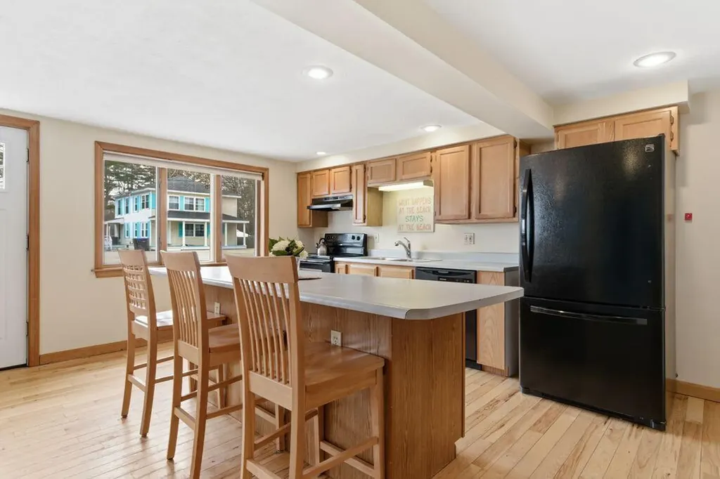 6 Seaview Avenue Old Orchard Beach ME 04064