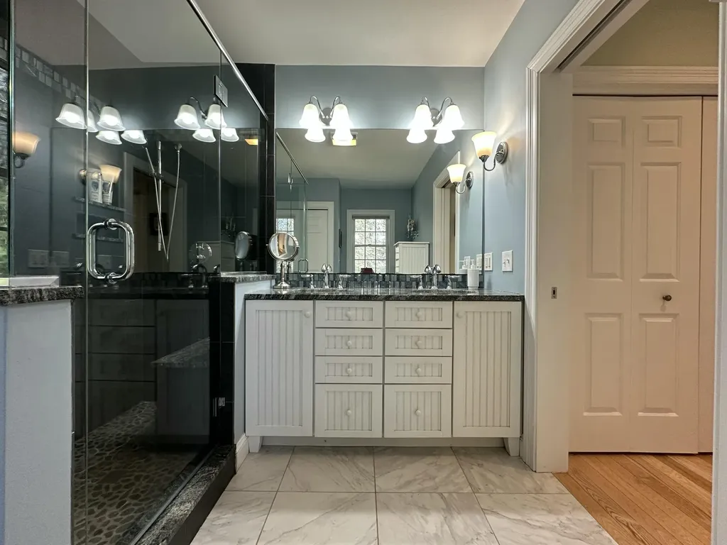18 Cottagewood Lane Kennebunk ME 04043