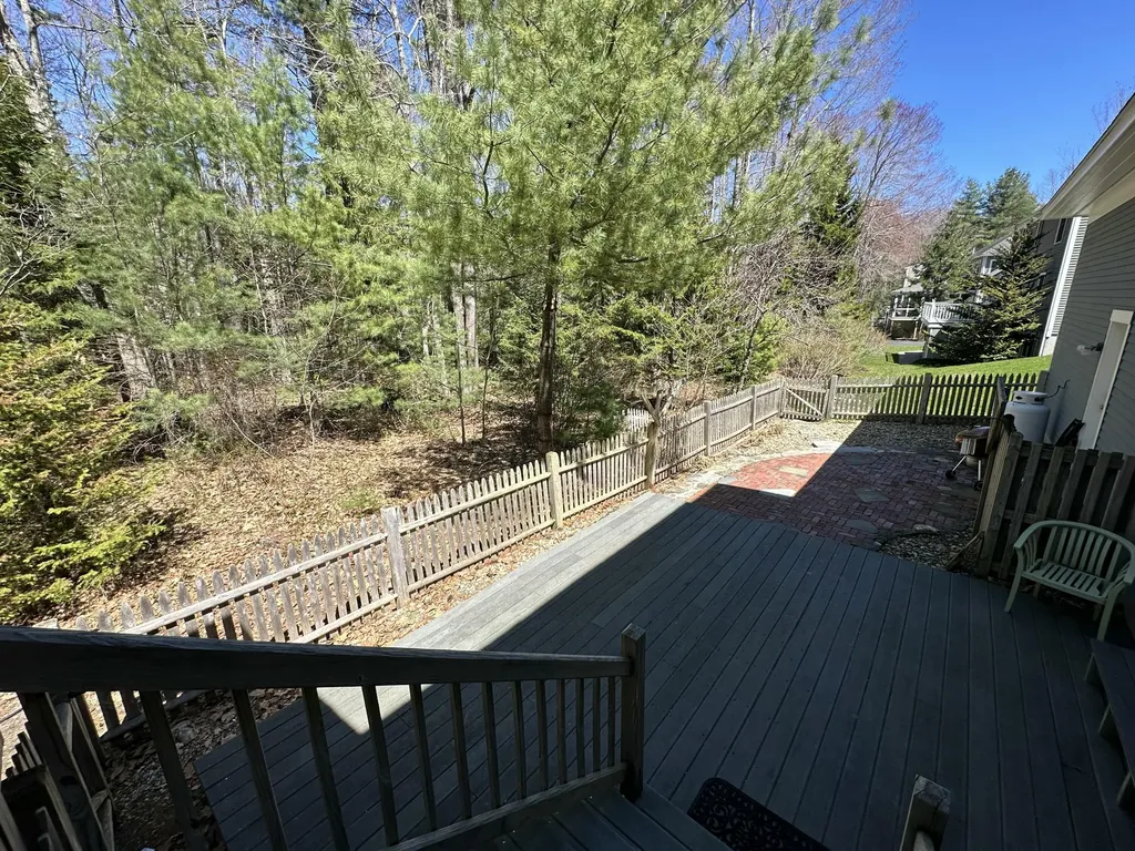 18 Cottagewood Lane Kennebunk ME 04043