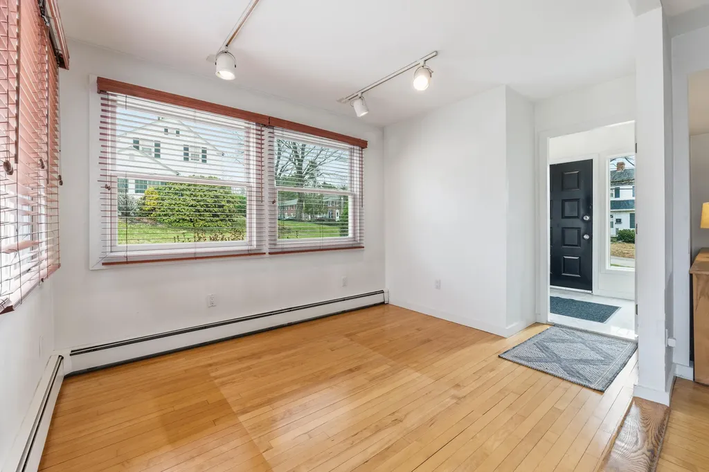 14 Blaine Avenue Augusta ME 04330