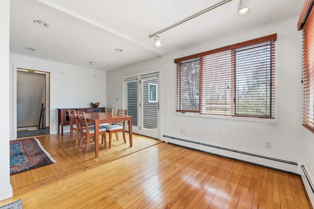 14 Blaine Avenue Augusta ME 04330