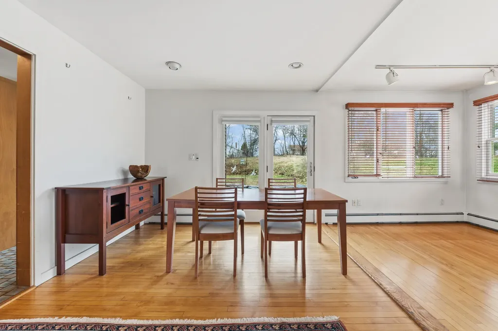 14 Blaine Avenue Augusta ME 04330
