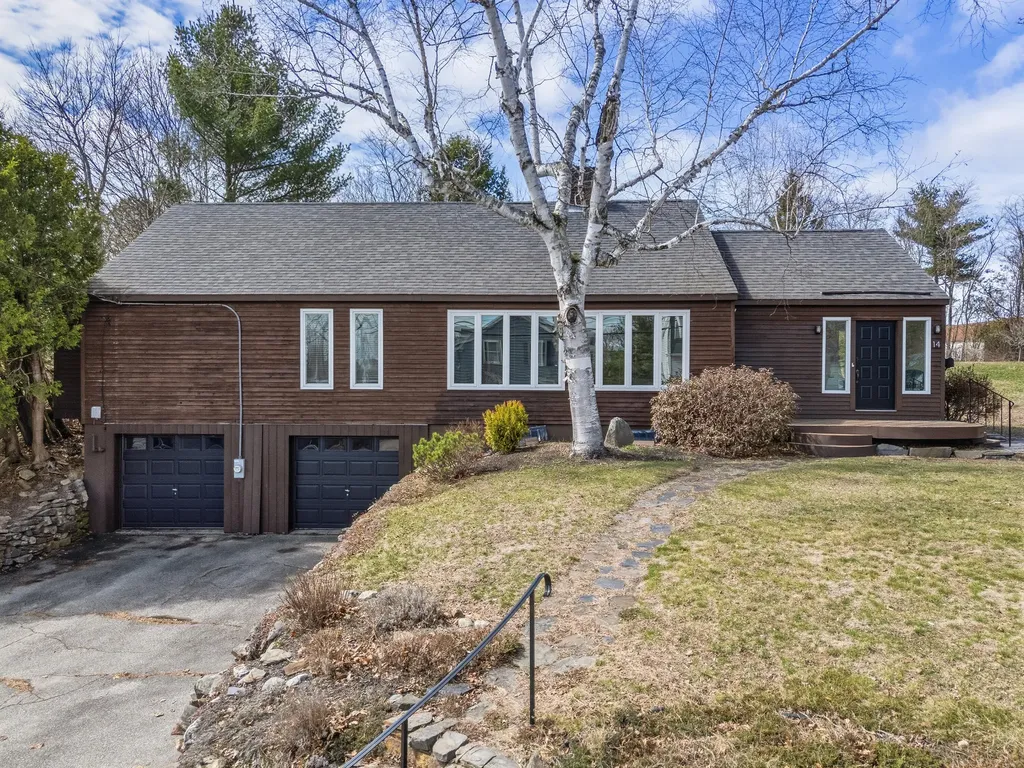 14 Blaine Avenue Augusta ME 04330