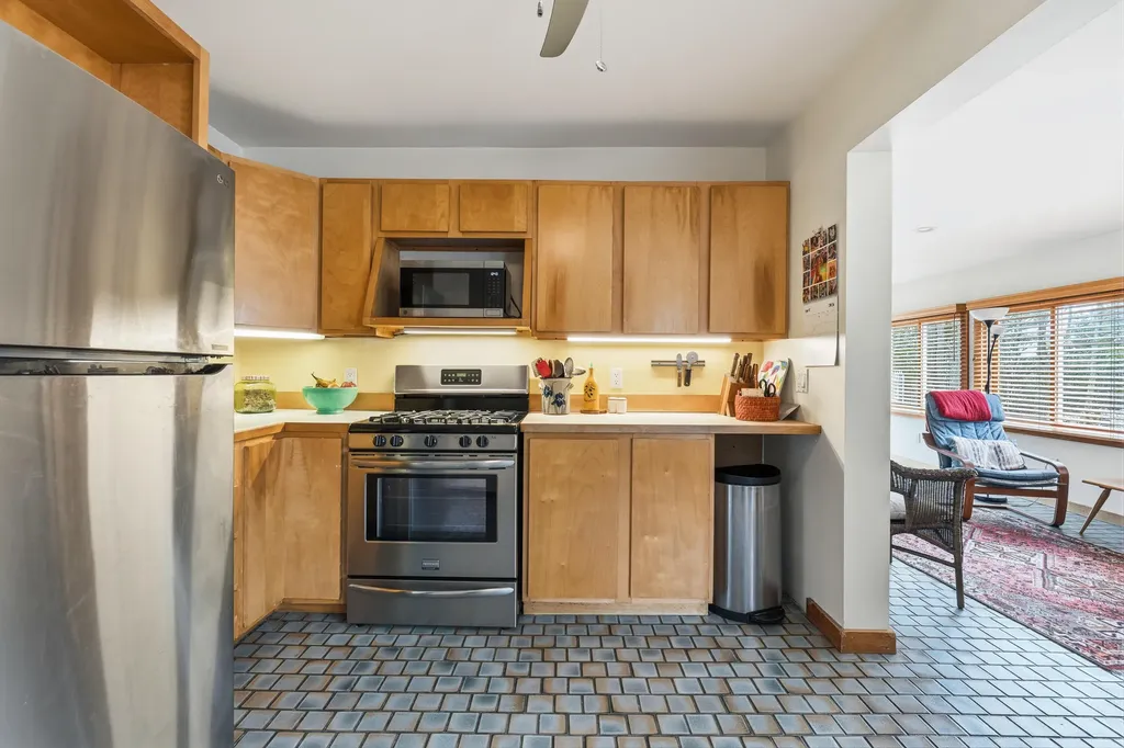 14 Blaine Avenue Augusta ME 04330