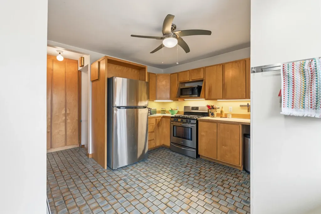 14 Blaine Avenue Augusta ME 04330