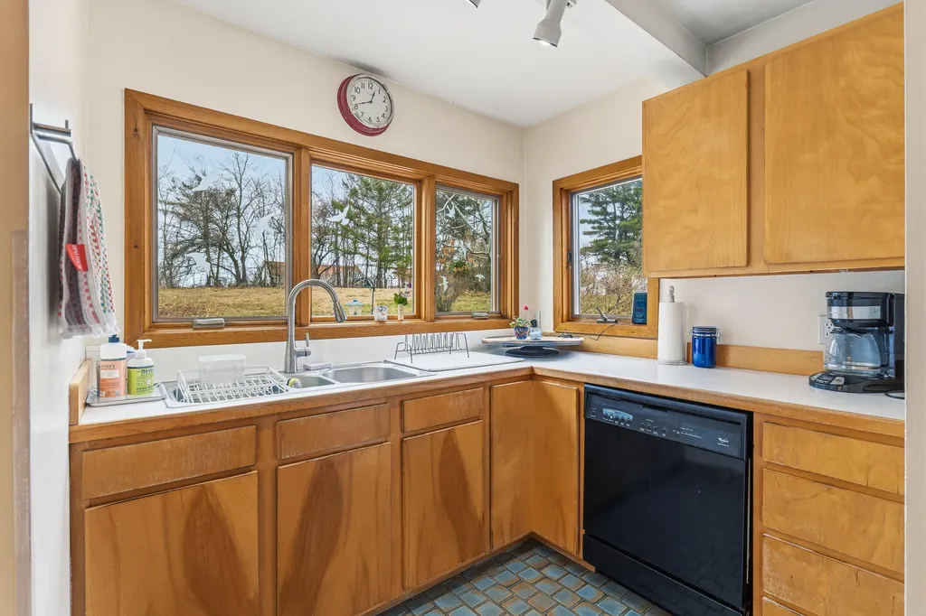 14 Blaine Avenue Augusta ME 04330