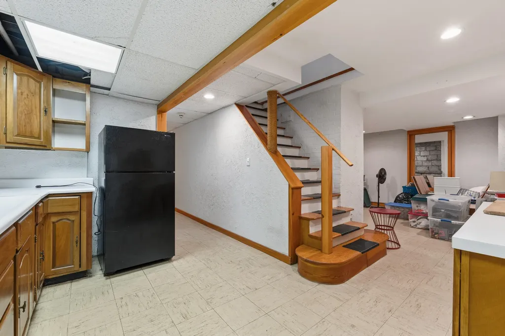 14 Blaine Avenue Augusta ME 04330
