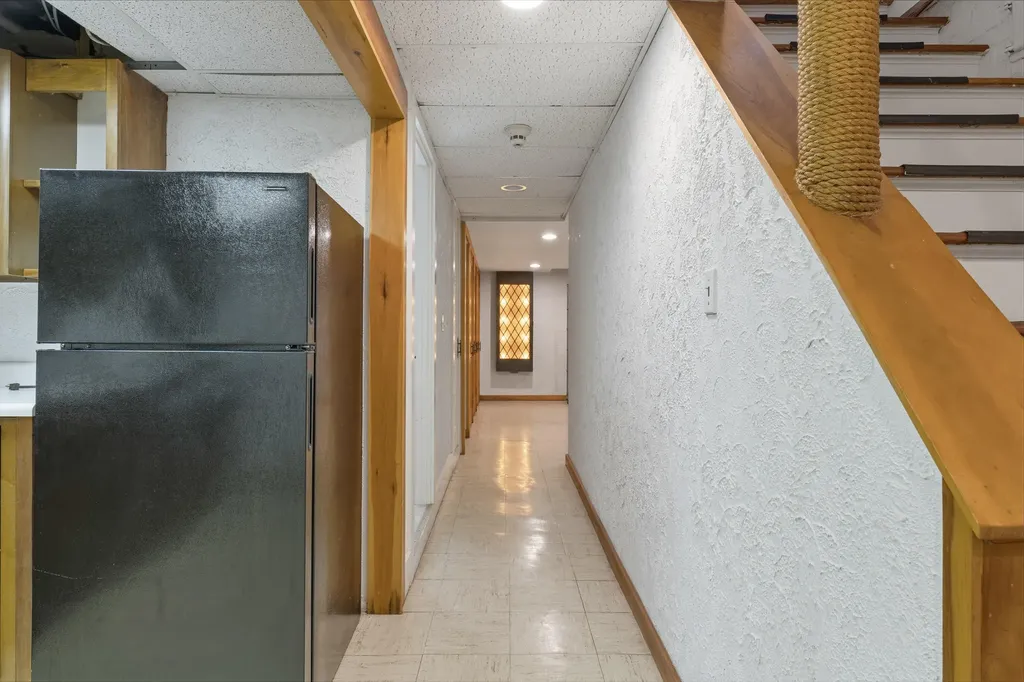 14 Blaine Avenue Augusta ME 04330