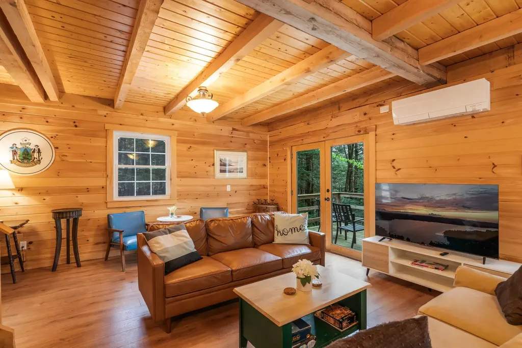 29 Gables End Belgrade ME 04917
