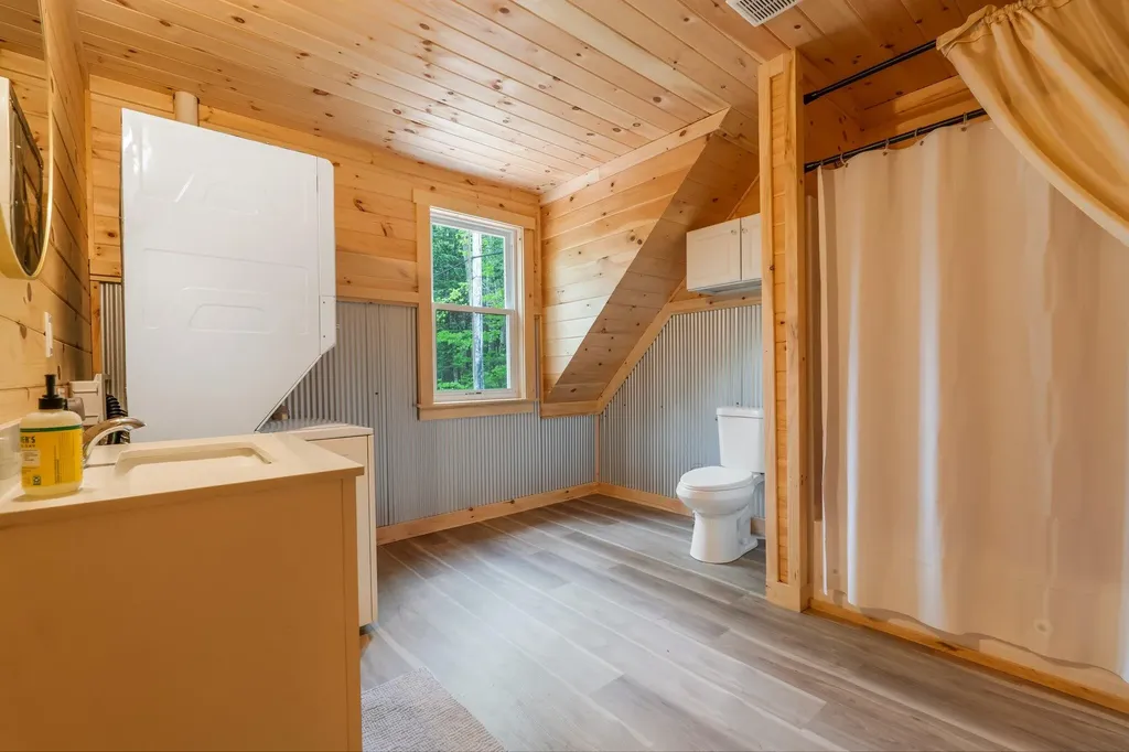 29 Gables End Belgrade ME 04917