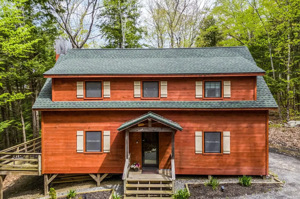 29 Gables End Belgrade ME 04917