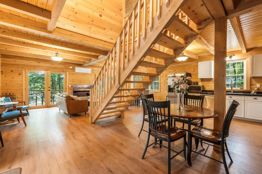 29 Gables End Belgrade ME 04917