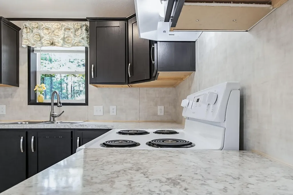28 Rachel Drive Sanford ME 04073