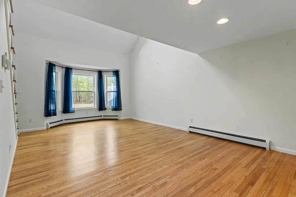 78 Windward Pointe Drive Wells ME 04090