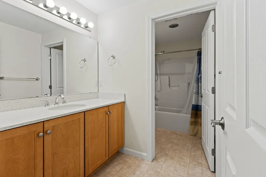78 Windward Pointe Drive Wells ME 04090