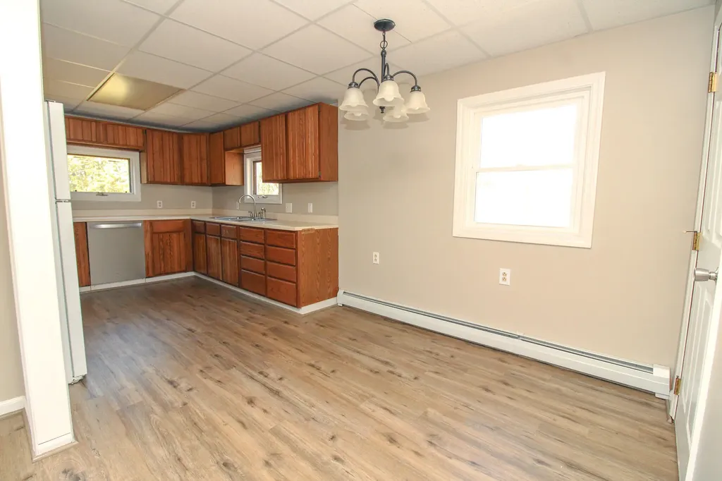 35 Mildred Avenue Bangor ME 04401