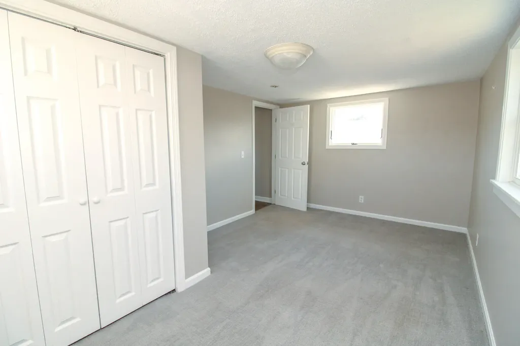 35 Mildred Avenue Bangor ME 04401