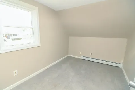 35 Mildred Avenue Bangor ME 04401