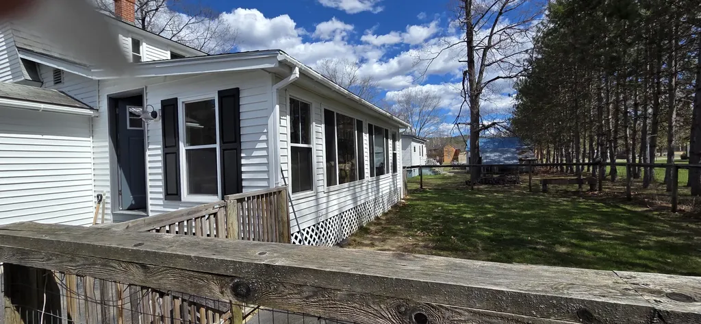 38 North Street Dixfield ME 04224
