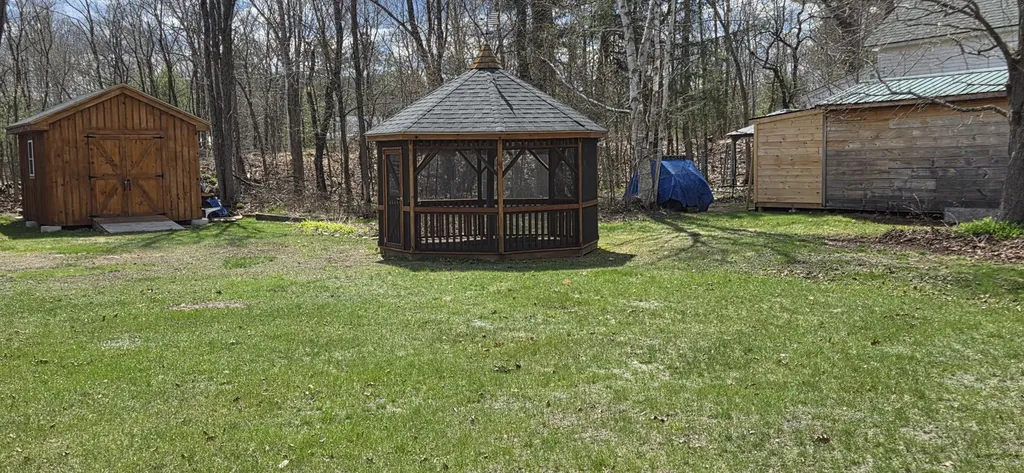 38 North Street Dixfield ME 04224