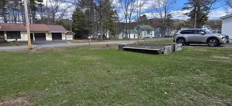 38 North Street Dixfield ME 04224