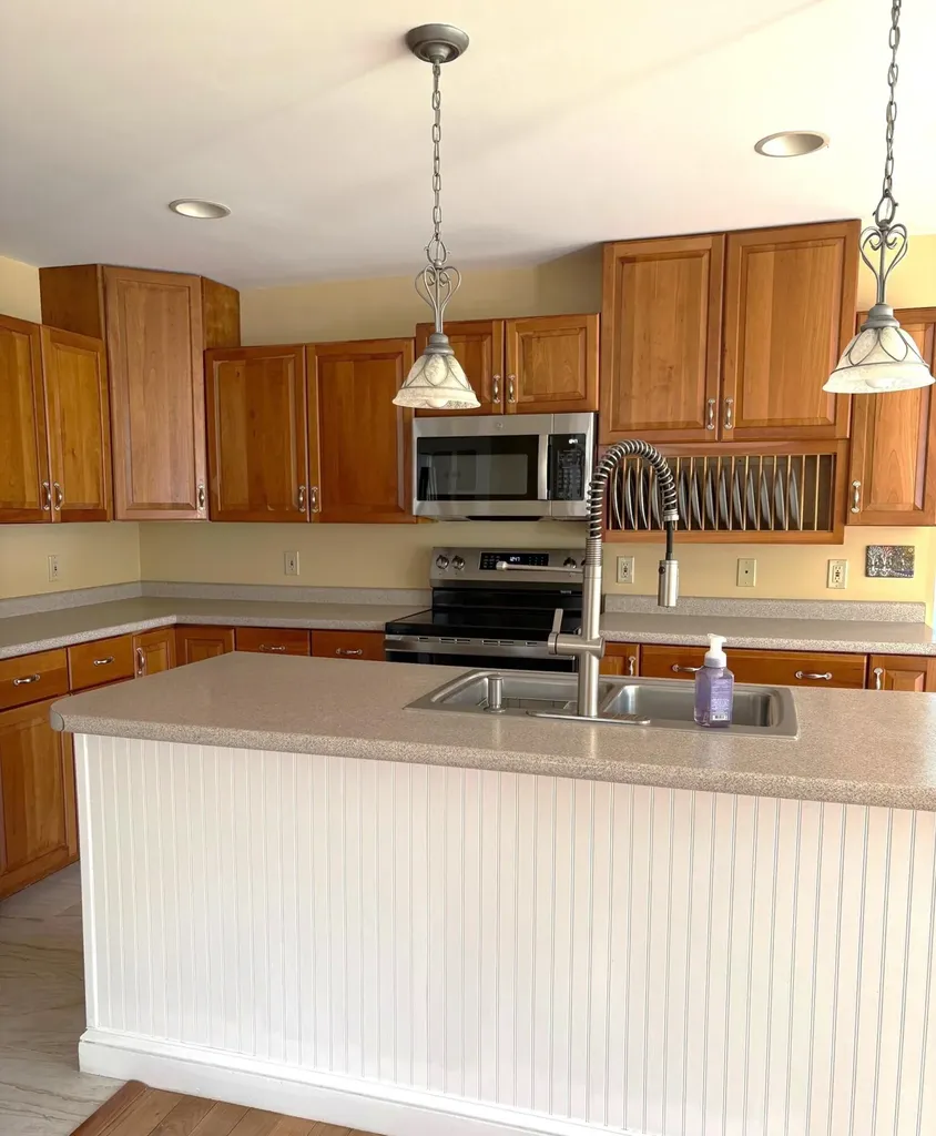 320 Holmes Road Scarborough ME 04074