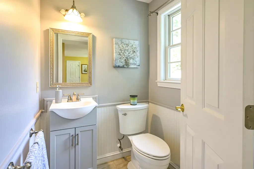 320 Holmes Road Scarborough ME 04074