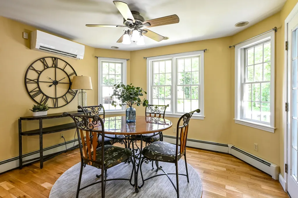 320 Holmes Road Scarborough ME 04074