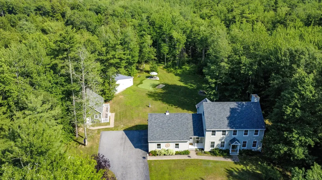 320 Holmes Road Scarborough ME 04074