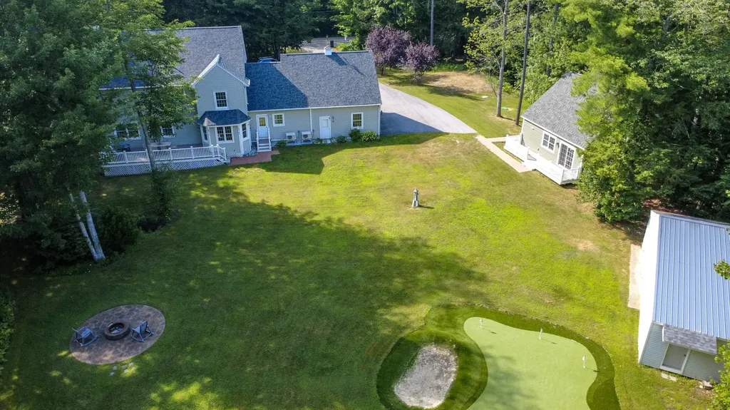 320 Holmes Road Scarborough ME 04074