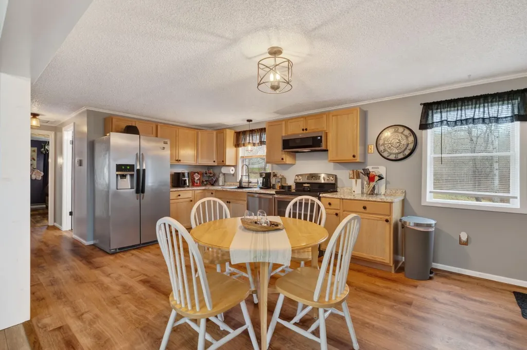 35 Pooler Avenue Skowhegan ME 04976