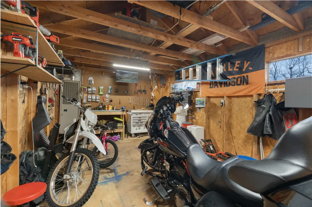 35 Pooler Avenue Skowhegan ME 04976