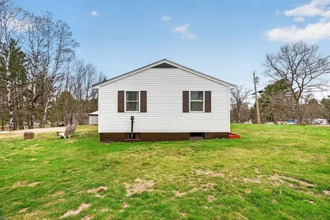 35 Pooler Avenue Skowhegan ME 04976